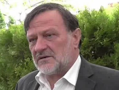 Βίντεο: Ο βουλευτής του ΣΥΡΙΖΑ Κ.Σέλτσας χορεύει το σκοπιανό αλυτρωτικό άσμα «Μην ξεχνάτε την Μακεδονία του Αιγαίου»!